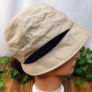 Delux. Quilted Hat. Size S/M. Excellent Condition